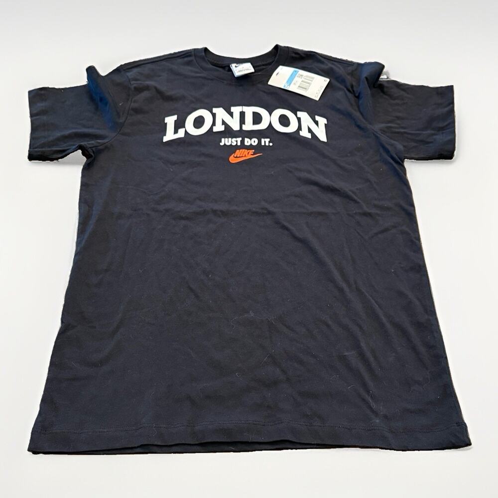 Nike Mens Black London Just Do It Graphic Print Short Sleeve T-Shirt Size M NWT